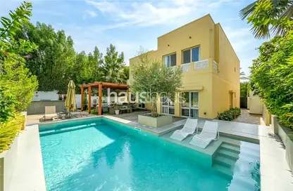 Villa - 5 Bedrooms - 5 Bathrooms for rent in Meadows 3 - Meadows - Dubai