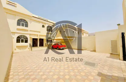 Villa - 4 Bedrooms - 7 Bathrooms for rent in Shaab Al Askar - Zakher - Al Ain