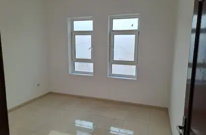 Apartment - Studio - 1 Bathroom for rent in Al Qulaya'ah - Al Sharq - Sharjah