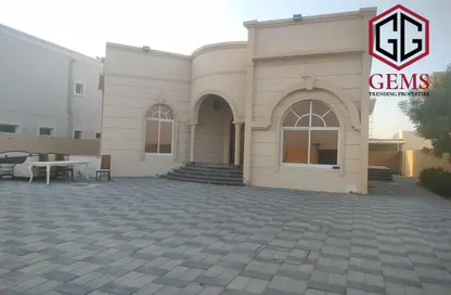Villa - 4 Bedrooms - 5 Bathrooms for rent in Al Khawaneej 2 - Al Khawaneej - Dubai