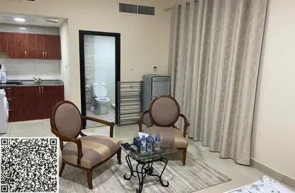 شقة - 1 حمام للايجار في مساكن كورنيش عجمان - طريق كورنيش عجمان - عجمان