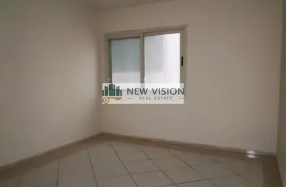 شقة - غرفة نوم - 1 حمام للايجار في مبنى القاسمية 10 - المحطة - القاسمية - الشارقة شقة - غرفة نوم - 1 حمام للايجار في مبنى القاسمية 10 - المحطة - القاسمية - الشارقة