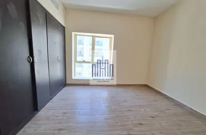 Apartment - 1 Bedroom - 2 Bathrooms for rent in Muwaileh Commercial - Sharjah