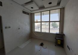 Office Space - 2 bathrooms for rent in Al Kewaitat - Central District - Al Ain