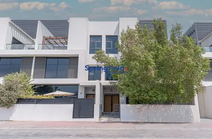 فيلا - 4 غرف نوم - 5 حمامات للبيع في حياتي رزدنسز - منطقة 14 - قرية جميرا الدائرية - دبي