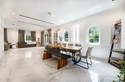 Villa - 3 Bedrooms - 4 Bathrooms for sale in Legacy - Jumeirah Park - Dubai