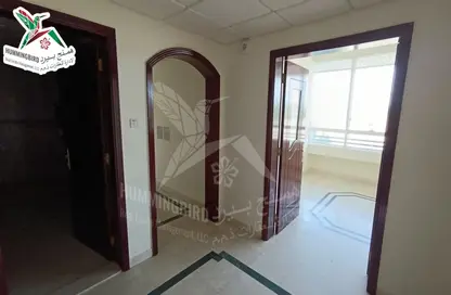 Apartment - 3 Bedrooms - 3 Bathrooms for rent in Hai Al Murabbaa - Central District - Al Ain