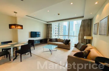 Apartment - 1 Bedroom - 2 Bathrooms for rent in Bonnington Tower - JLT Cluster J - Jumeirah Lake Towers - Dubai