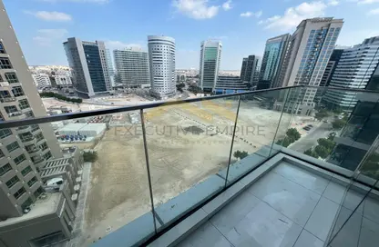 Balcony image for: Apartment - 2 Bedrooms - 3 Bathrooms for rent in Guardian Towers - Danet Abu Dhabi - Abu Dhabi, Image 1