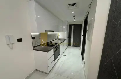 Apartment - Studio - 1 Bathroom for rent in Samana Park Views - Arjan - Dubai