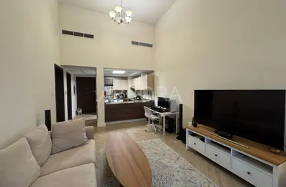 Apartment - 1 Bedroom - 2 Bathrooms for sale in Roxana Residences - Jumeirah Village Circle - Dubai
