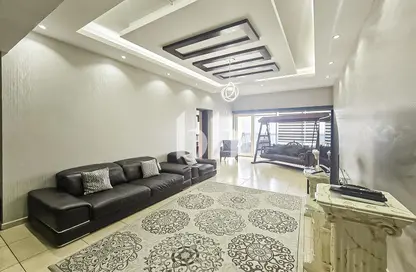 Apartment - 3 Bedrooms - 4 Bathrooms for sale in Beach Tower 1 - Al Khan Lagoon - Al Khan - Sharjah Apartment - 3 Bedrooms - 4 Bathrooms for sale in Beach Tower 1 - Al Khan Lagoon - Al Khan - Sharjah