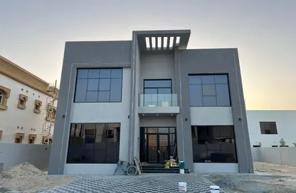 فيلا - 4 غرف نوم - 6 حمامات للايجار في البرشاء جنوب 2 - جنوب البرشاء - البرشاء - دبي