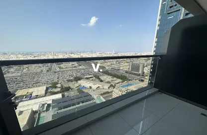 Apartment - 2 Bedrooms - 3 Bathrooms for rent in Duja Tower - Sheikh Zayed Road - Dubai