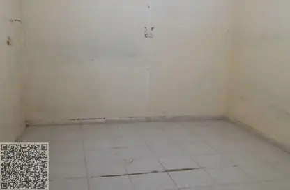 سكن عمال - استوديو - 8 حمامات للايجار في الصجعة الصناعية - آلصجعه - الشارقة