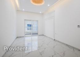 Exclusive | Modern studio | Great location