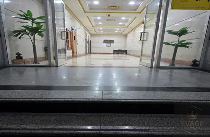 عمارة بالكامل - 8 غرف نوم - 8 حمامات للبيع في 2  الروضة - الروضة - عجمان