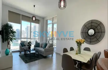 Living / Dining Room image for: Apartment - 1 Bedroom - 1 Bathroom for sale in Vezul Residence - Business Bay - Dubai, Image 1