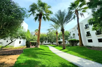 Apartment - 2 Bedrooms - 2 Bathrooms for rent in The Gardens Buildings - The Gardens - Dubai