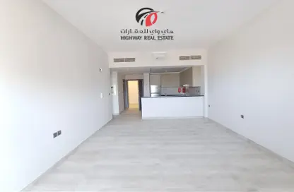شقة - غرفة نوم - 2 حمامات للايجار في الفرجان - دبي