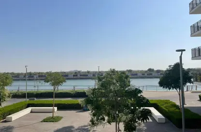Apartment - 1 Bedroom - 1 Bathroom for rent in Waters Edge - Yas Island - Abu Dhabi
