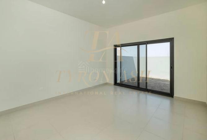 15202113 - Property Image 3