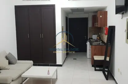 Apartment - Studio - 1 Bathroom for rent in Kensington Manor - Jumeirah Village Circle - Dubai