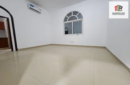 Apartment - Studio - 1 Bathroom for rent in Al Saada Street - Al Mushrif - Abu Dhabi