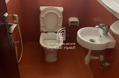 Apartment - 1 Bedroom - 2 Bathrooms for rent in Al Nabaa Building - Al Naba'ah - Al Sharq - Sharjah