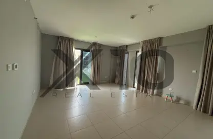 Apartment - 3 Bedrooms - 3 Bathrooms for rent in Hayat Boulevard-1A - Hayat Boulevard - Town Square - Dubai