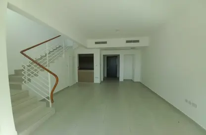 Townhouse - 2 Bedrooms - 3 Bathrooms for rent in Al Khaleej Village - Al Ghadeer - Abu Dhabi