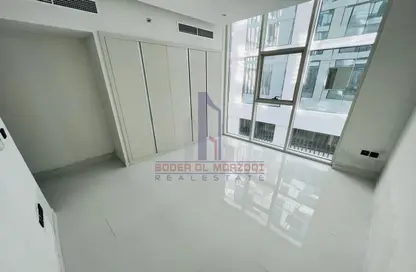 Empty Room image for: Apartment - 2 Bedrooms - 3 Bathrooms for rent in GGICO Building Moweilah - Muwaileh Commercial - Sharjah, Image 1