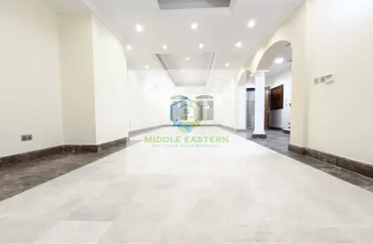 Empty Room image for: Villa - 5 Bedrooms - 6 Bathrooms for rent in Al Qurm Gardens - Al Qurm - Abu Dhabi, Image 1