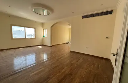 Villa - 6 Bedrooms - 7 Bathrooms for rent in Al Mushrif Villas - Al Mushrif - Abu Dhabi