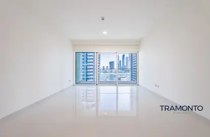 Apartment - 1 Bedroom - 1 Bathroom for rent in Grand Bleu Tower 2 - EMAAR Beachfront - Dubai Harbour - Dubai