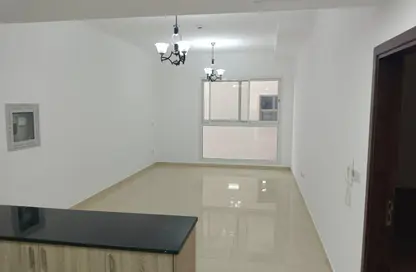 Apartment - Studio - 1 Bathroom for rent in Talal Residence - Dubai Investment Park 2 (DIP 2) - Dubai Investment Park (DIP) - Dubai