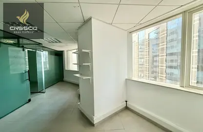 Office Space - Studio - 1 Bathroom for rent in Blue Tower - Sheikh Zayed Road - Dubai Office Space - Studio - 1 Bathroom for rent in Blue Tower - Sheikh Zayed Road - Dubai