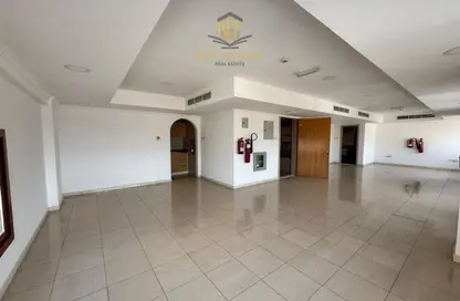 Office Space - Studio - 2 Bathrooms for rent in Abu Jemeza Building 2 - Al Mareija - Al Gharb - Sharjah