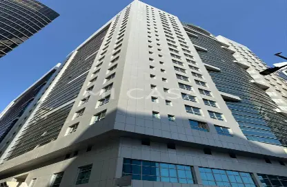 Apartment - 3 Bedrooms - 4 Bathrooms for rent in Al Ahlia tower - Al Khalidiya - Abu Dhabi