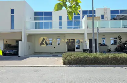 Villa - 3 Bedrooms - 3 Bathrooms for rent in Albizia - Damac Hills 2 - Dubai