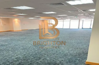 Full Floor - Studio - 2 Bathrooms for rent in Al Neem Tower - Khalifa Street - Abu Dhabi