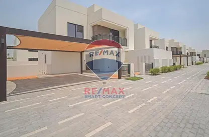 Villa - 4 Bedrooms - 5 Bathrooms for sale in Noya Viva - Noya - Yas Island - Abu Dhabi
