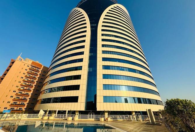 مكتب عمل جماعي - استوديو - 8 حمامات للايجار في برج داماك - برشا هايتس (تيكوم) - دبي