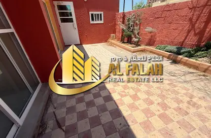فيلا - 4 غرف نوم - 4 حمامات للايجار في الرفاعة - الحيرة - الشارقة