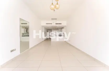 Apartment - 2 Bedrooms - 3 Bathrooms for rent in Royal Bay - Palm Jumeirah - Dubai