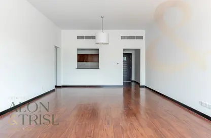 Apartment - 2 Bedrooms - 4 Bathrooms for rent in Green Lakes Towers - JLT Cluster S - Jumeirah Lake Towers - Dubai