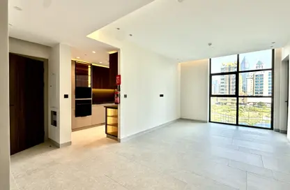 Apartment - 2 Bedrooms - 3 Bathrooms for rent in Oasis 1 - Jumeirah Garden City - Al Satwa - Dubai