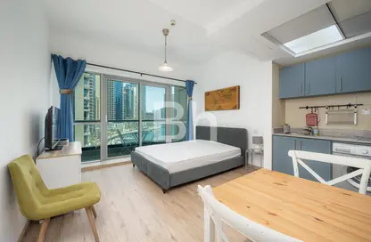Apartment - Studio - 1 Bathroom for rent in The Point - Dubai Marina - Dubai
