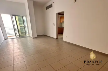 شقة - 2 غرف نوم - 2 حمامات للايجار في برج انديجو - مجمع دبي ريزيدنس - دبي لاند - دبي