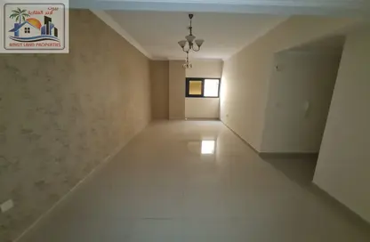 Apartment - 2 Bedrooms - 2 Bathrooms for rent in Muwailih Building - Muwaileh - Sharjah